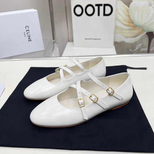 BALLET FLAT WITH CROSSOVER STRAP IN WHITE LAMBSKIN - 35