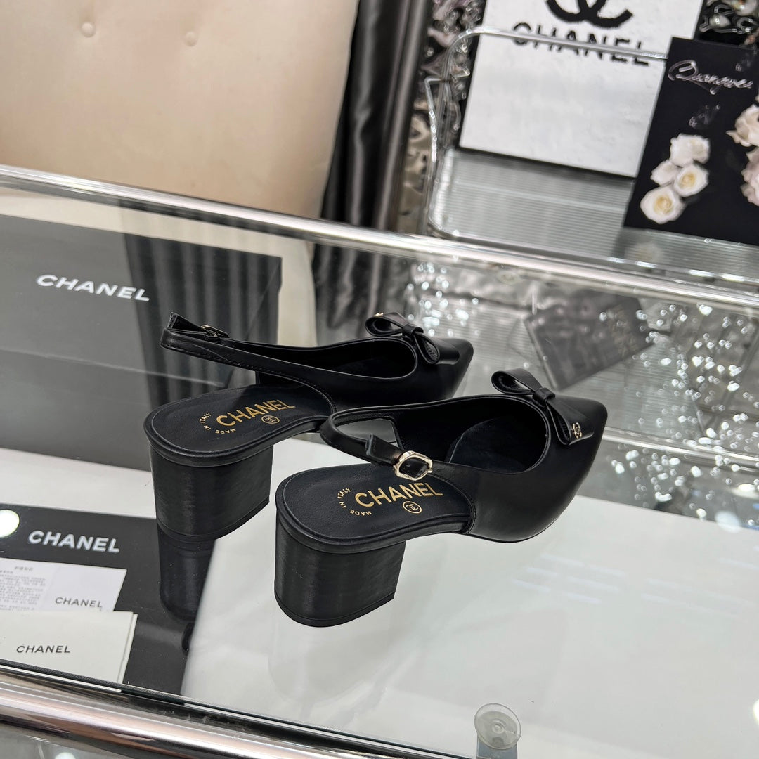CHANEL 25S SANDALS WITH A BOW 60MM IN BLACK CALFSKIN - 35