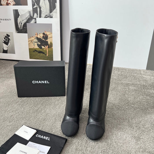 CHANEL 25S ВИСОКІ ЧОБОТИ 55 ММ З ЧОРНОЇ ТЕЛЯЧОЇ ШКІРИ ТА ПОЛОТНА ЗОЛОТИСТА ФУРНІТУРА - 35