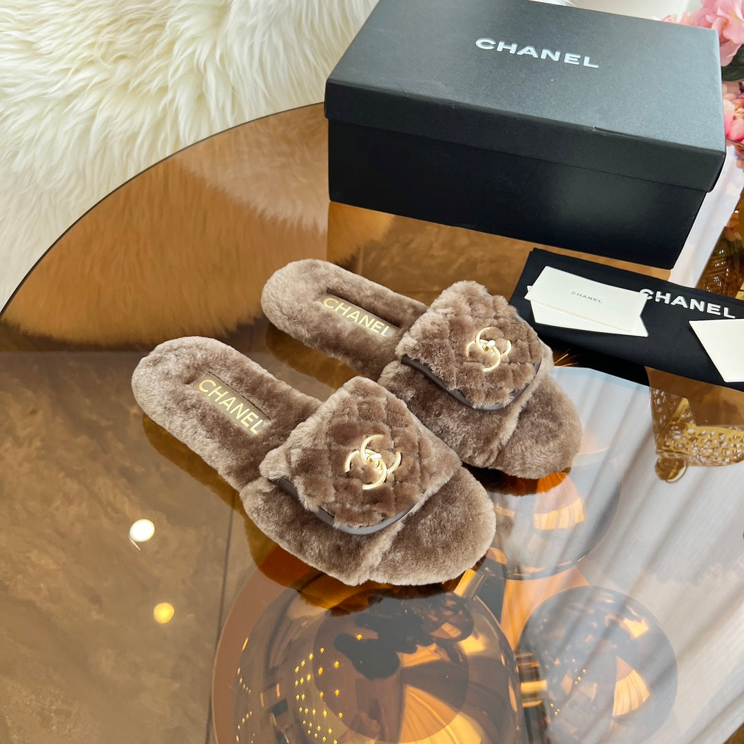 CHANEL 25S FUR SLIPPERS IN DARK BROWN LOGO GOLD HARDWRE - 35
