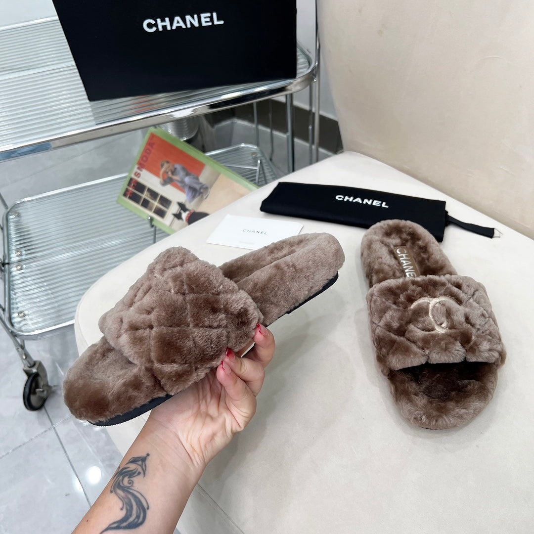 CHANEL 25S FUR SLIPPERS WITH EXPOSED-STITCH STRAPS IN DARK BROWN - 35