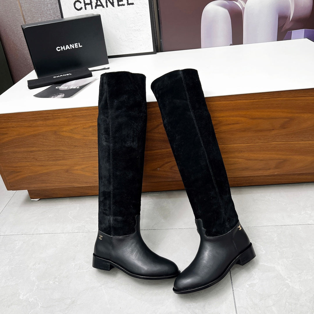 CHANEL 25S KNEE-HIGH BOOTS 35MM IN BLACK CALFSKIN AND SUEDE - 35