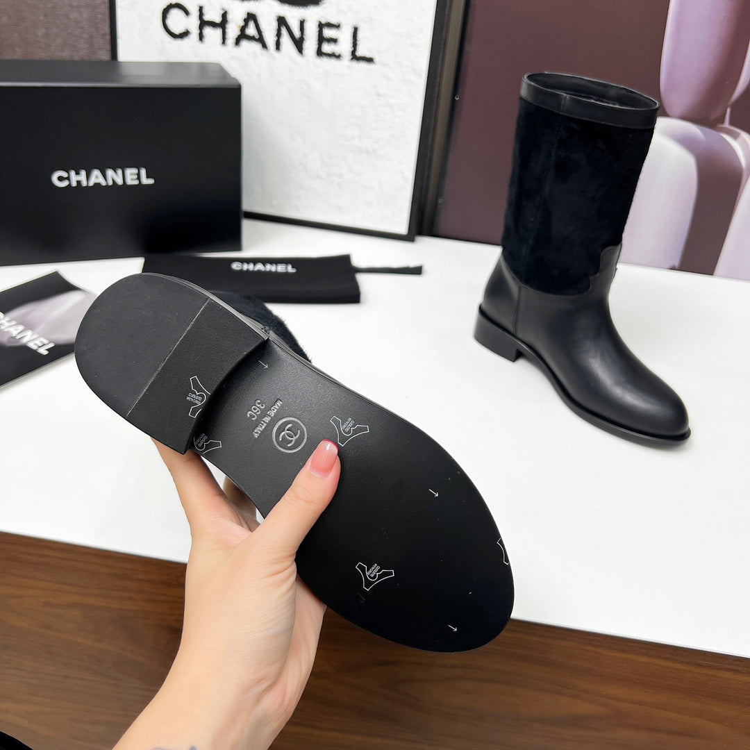 CHANEL 25S MID-CALF BOOTS 35MM IN BLACK CALFSKIN AND SUEDE GOLD HARDWRE - 35