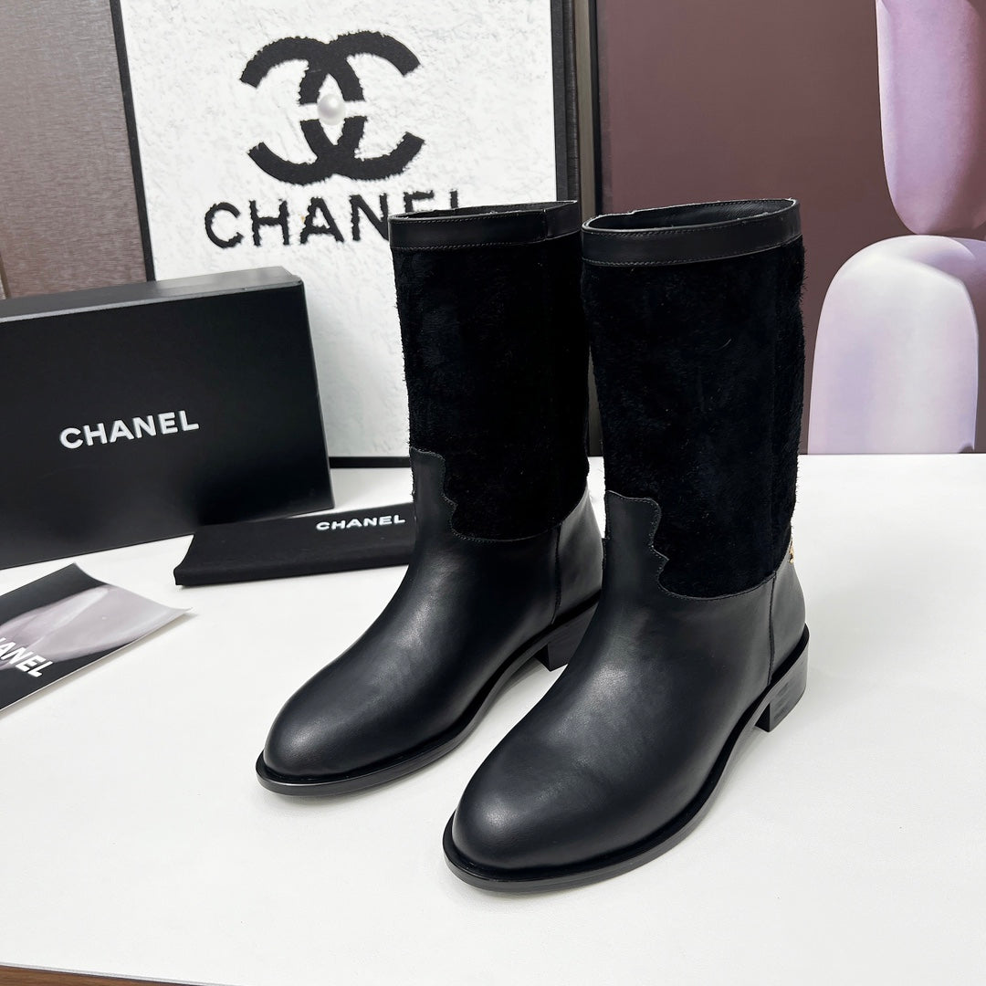 CHANEL 25S MID-CALF BOOTS 35MM IN BLACK CALFSKIN AND SUEDE GOLD HARDWRE - 35