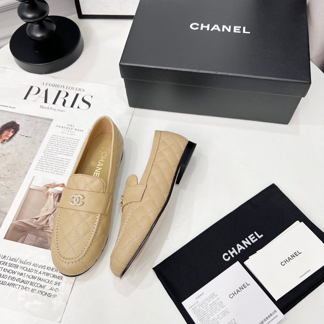 CHANEL 25S LOAFER DANCE SHOES IN BEIGE CALFSKIN GOLD HARDWRE - 35