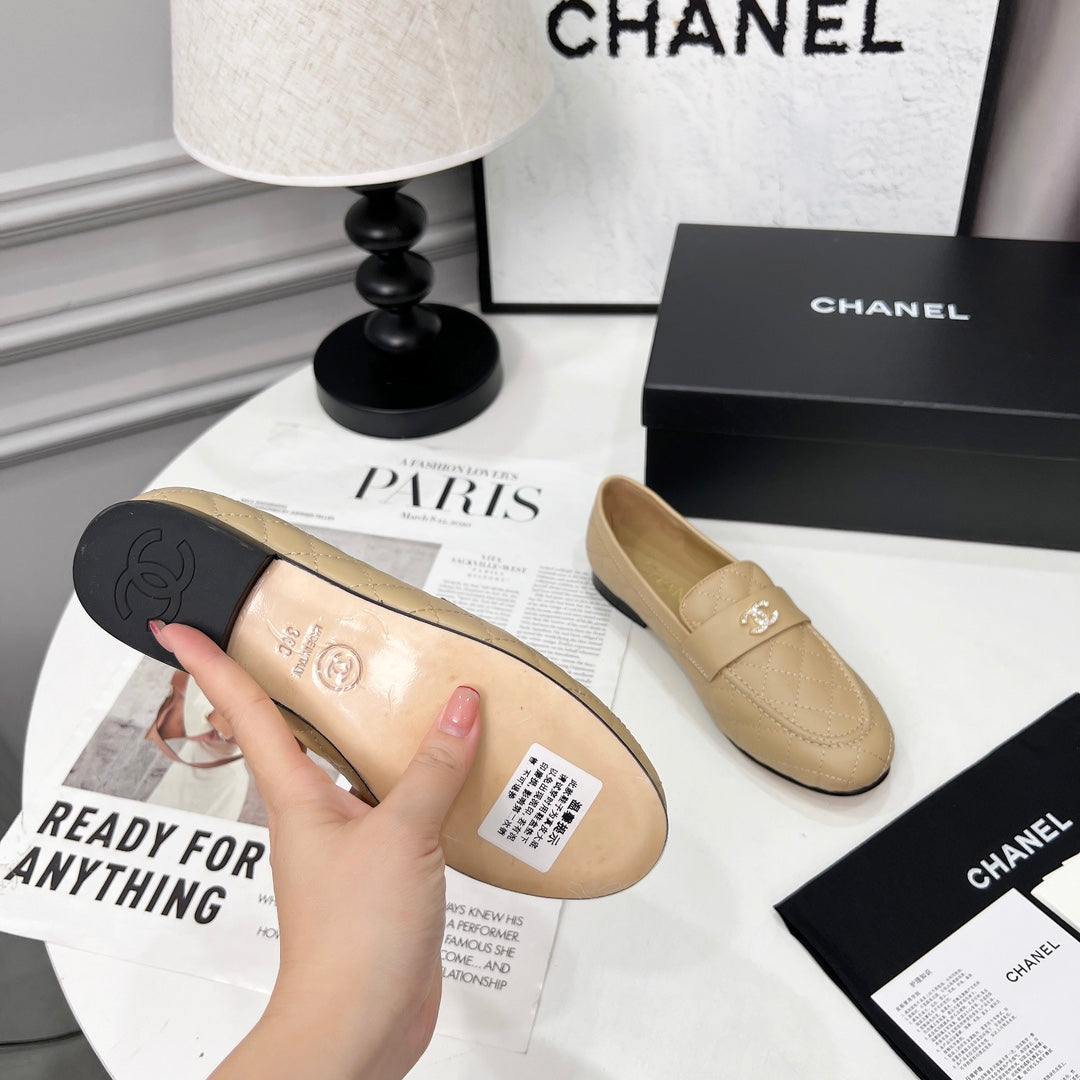 CHANEL 25S LOAFER DANCE SHOES IN BEIGE CALFSKIN GOLD HARDWRE - 35