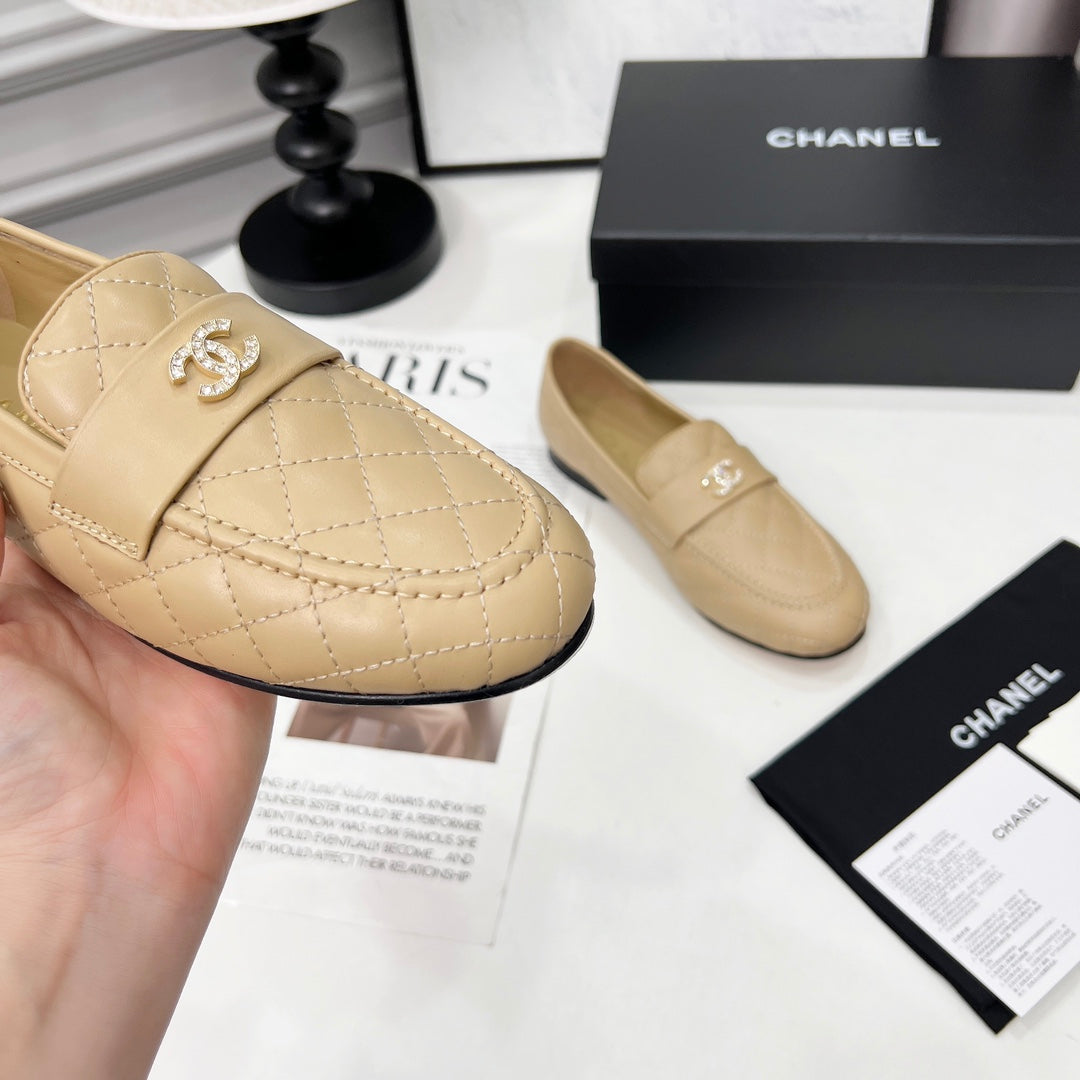 CHANEL 25S LOAFER DANCE SHOES IN BEIGE CALFSKIN GOLD HARDWRE - 35