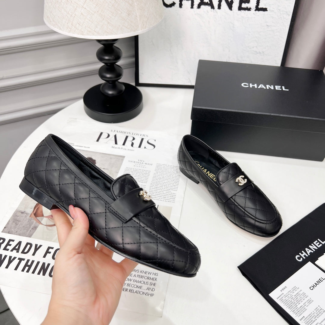 CHANEL 25S LOAFER DANCE SHOES IN BLACK CALFSKIN GOLD HARDWRE - 35