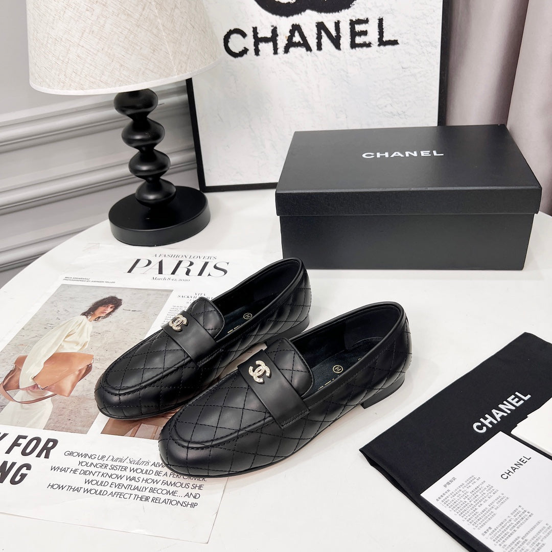 CHANEL 25S LOAFER DANCE SHOES IN BLACK CALFSKIN GOLD HARDWRE - 35