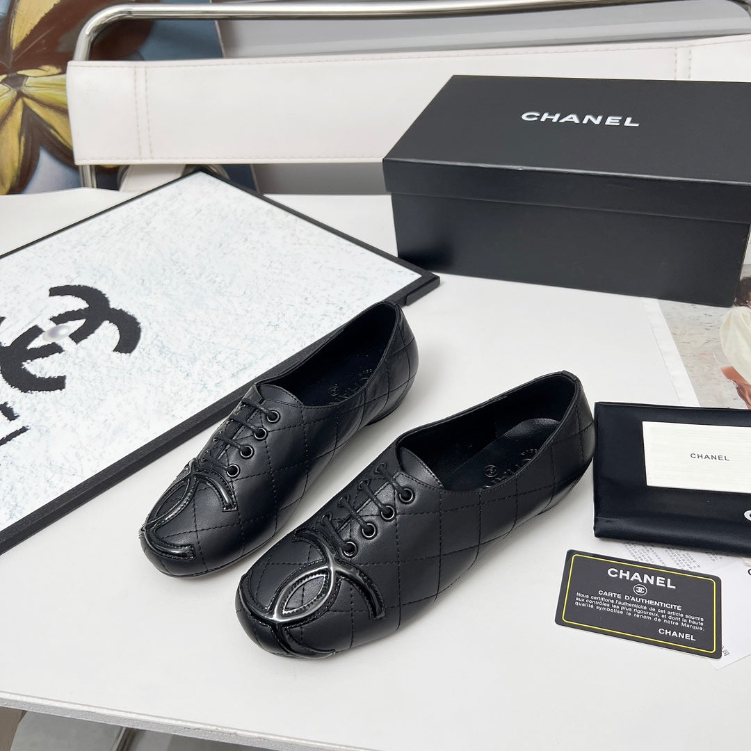 CHANEL 25S DANCE SHOES WITH PRINTED LOGO IN BLACK FULL CALFSKIN - 35