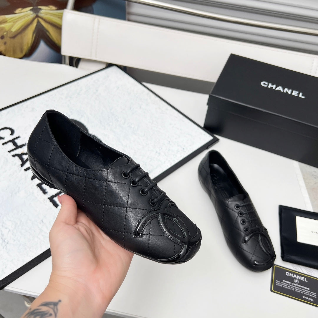 CHANEL 25S DANCE SHOES WITH PRINTED LOGO IN BLACK FULL CALFSKIN - 35