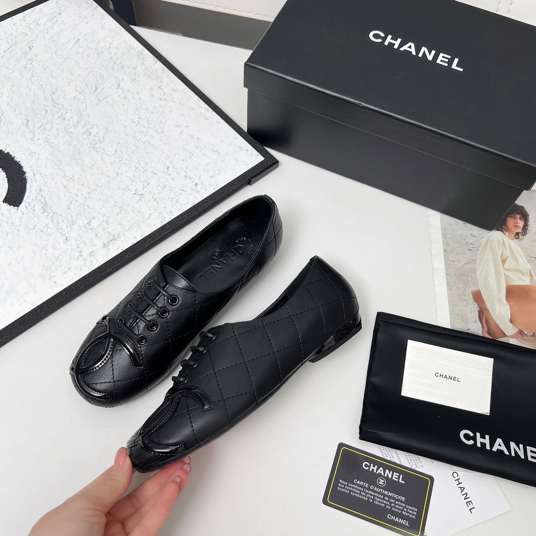 CHANEL 25S DANCE SHOES WITH PRINTED LOGO IN BLACK FULL CALFSKIN - 35
