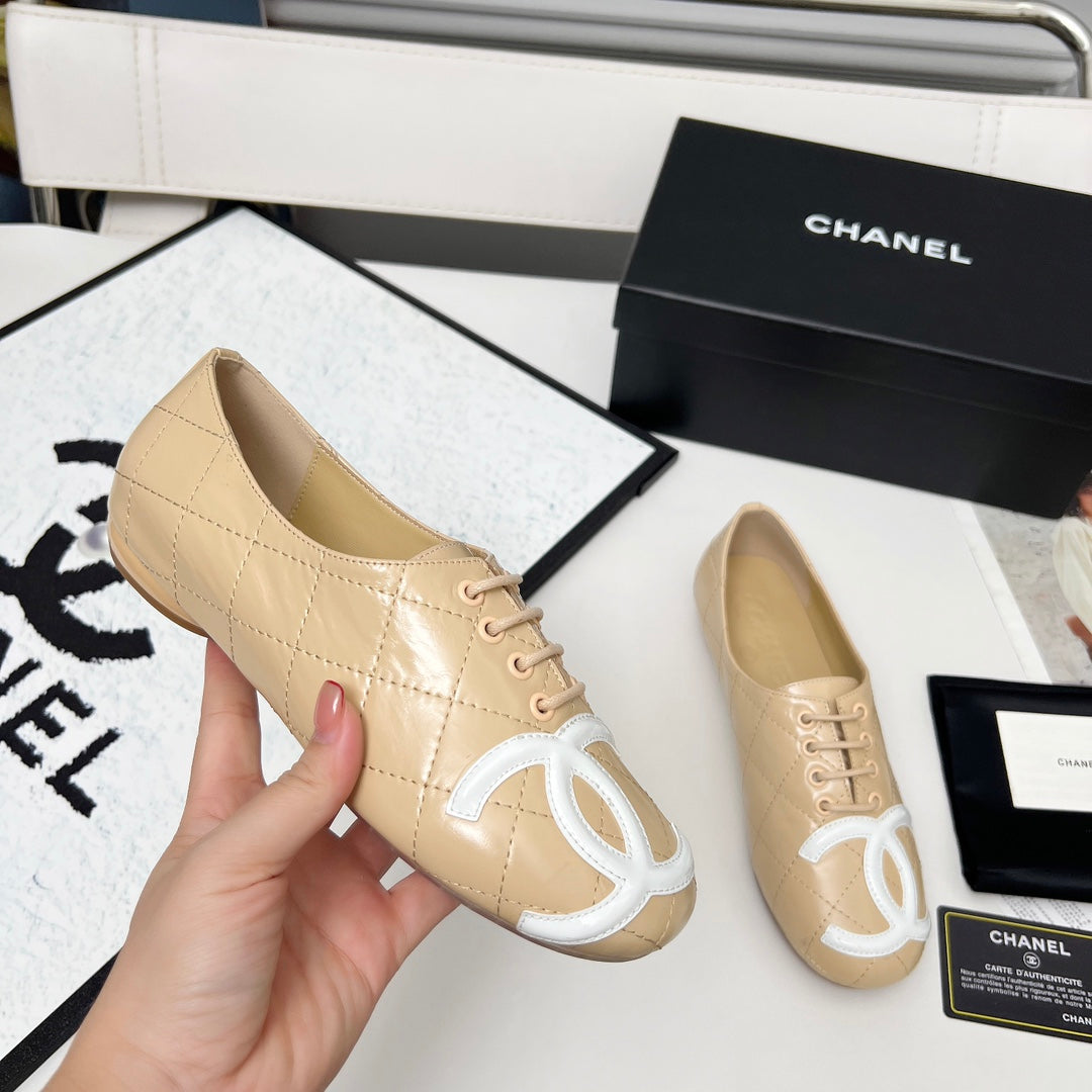 CHANEL 25S DANCE SHOES WITH PRINTED LOGO IN BEIGE CALFSKIN - 35