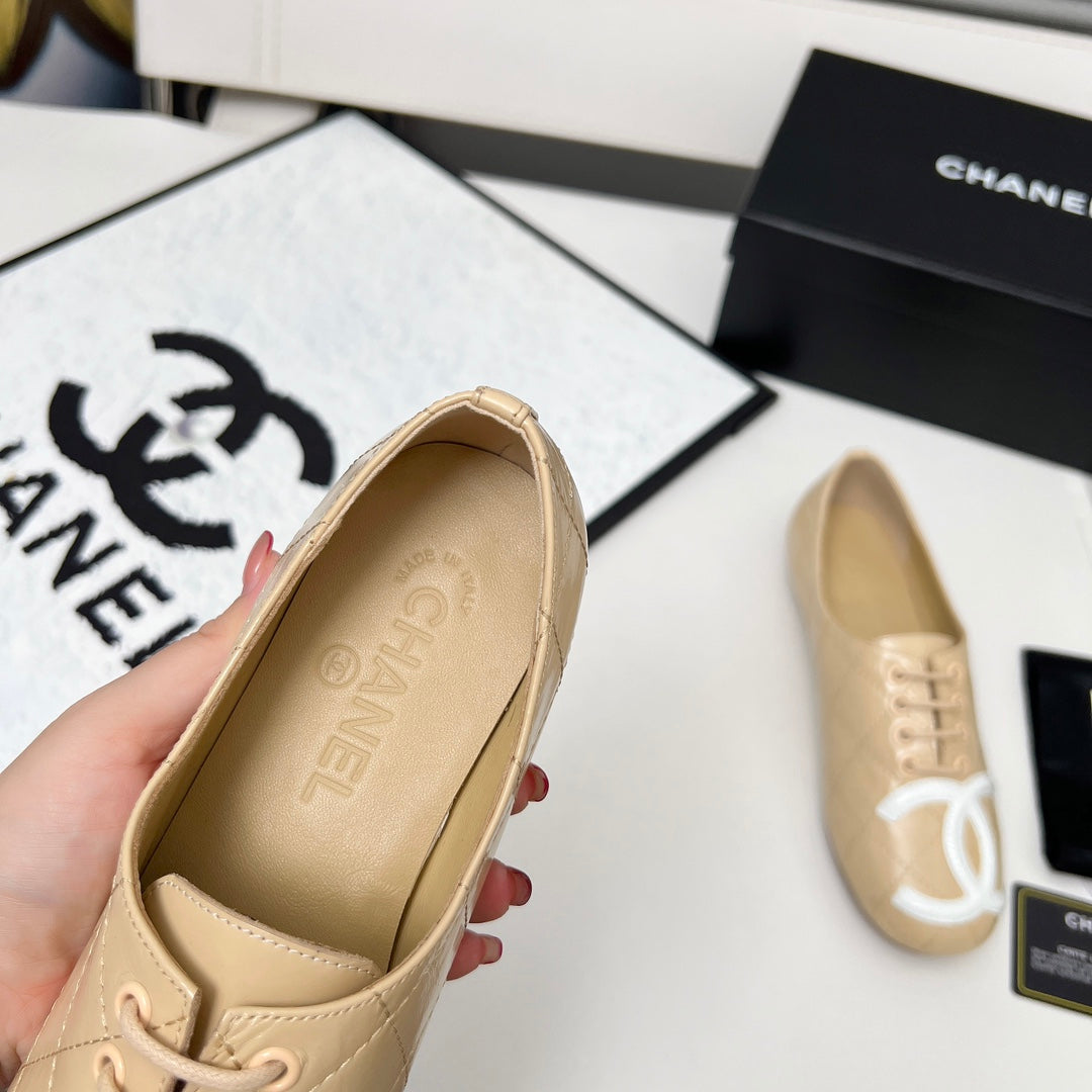CHANEL 25S DANCE SHOES WITH PRINTED LOGO IN BEIGE CALFSKIN - 35