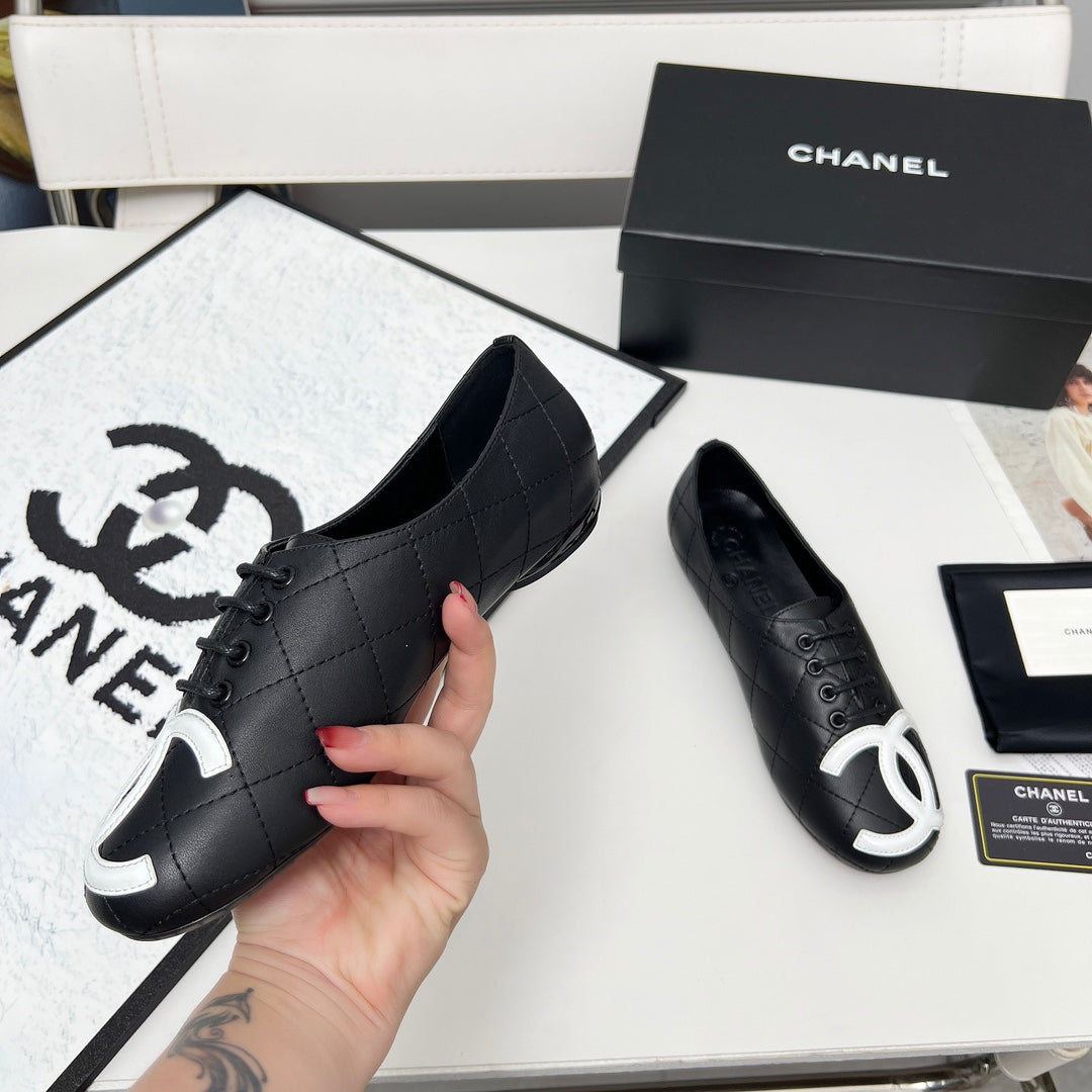 CHANEL 25S DANCE SHOES WITH PRINTED LOGO IN BLACK CALFSKIN - 35