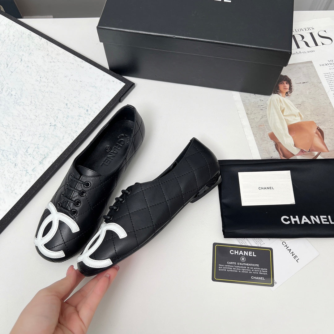 CHANEL 25S DANCE SHOES WITH PRINTED LOGO IN BLACK CALFSKIN - 35