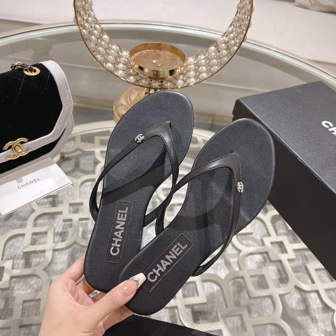 Double CC Flip Flop Thongs Black Sheepskin - 35