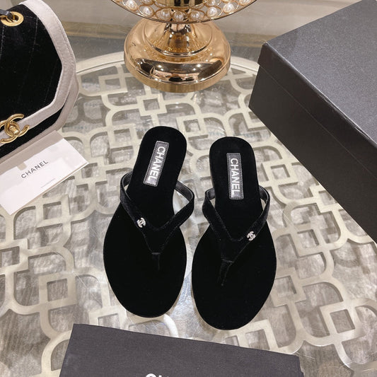 Double CC Velvet Flip Flop Thongs Black - 35