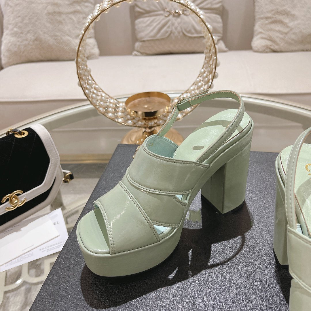 sandals light turquoise patent crumpled lambskin - 35