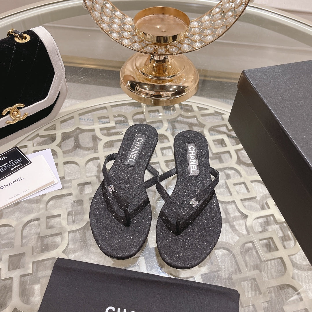 Double CC Rhinestone Flip  Flop Thongs Black Sheepskin - 35