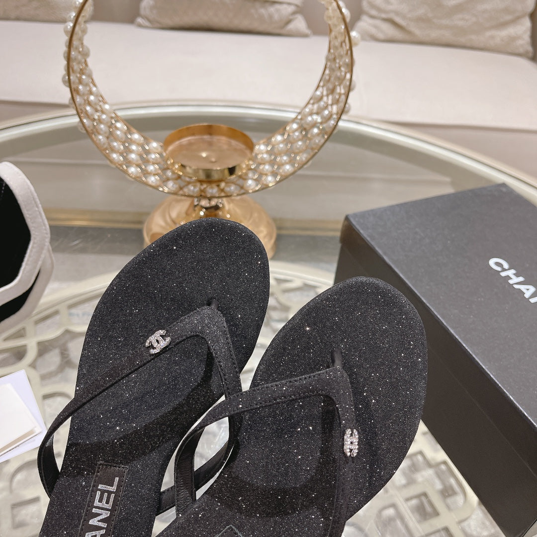 Double CC Rhinestone Flip  Flop Thongs Black Sheepskin - 35