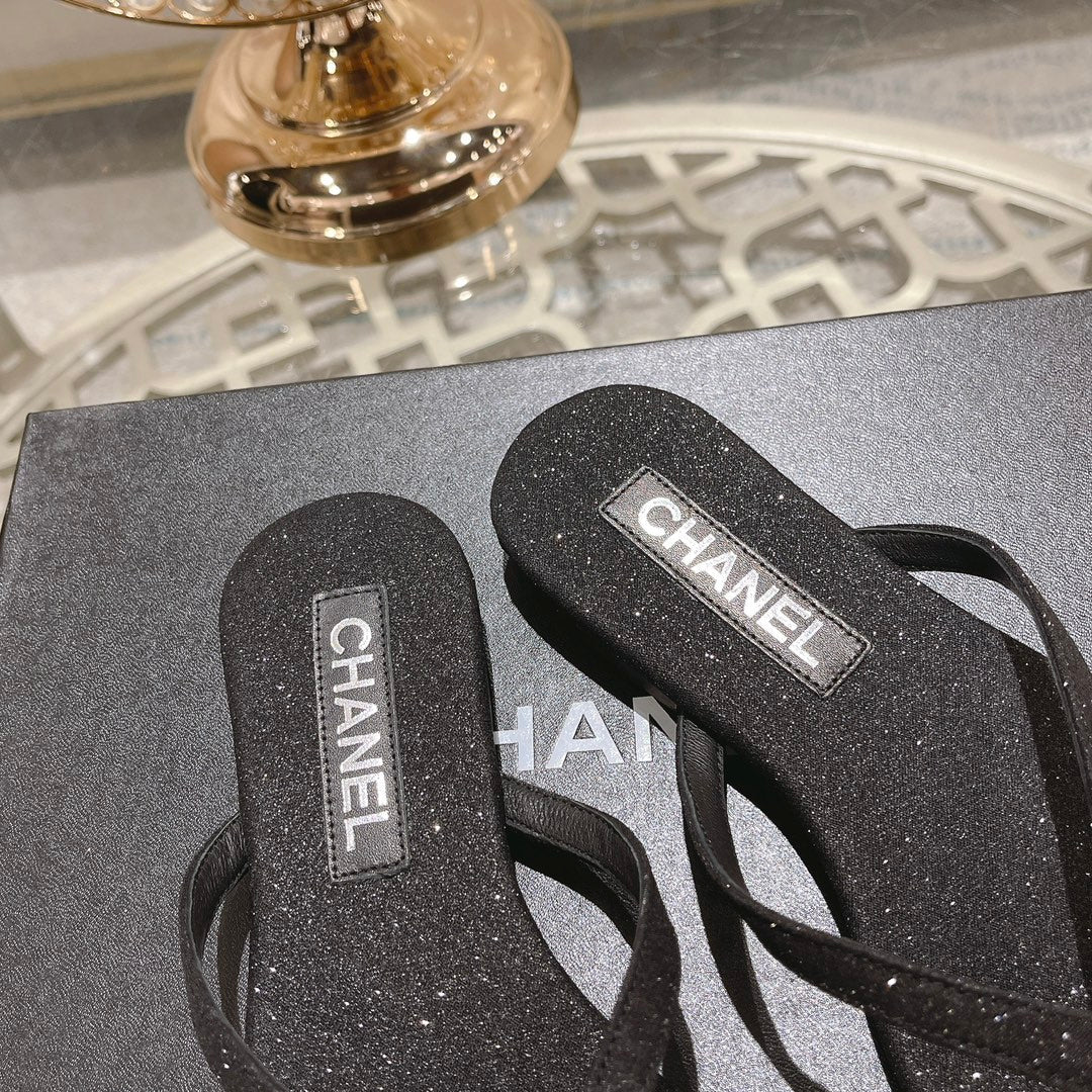 Double CC Rhinestone Flip  Flop Thongs Black Sheepskin - 35