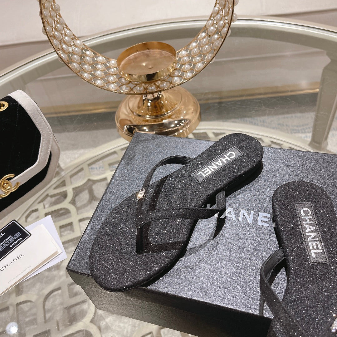 Double CC Rhinestone Flip  Flop Thongs Black Sheepskin - 35