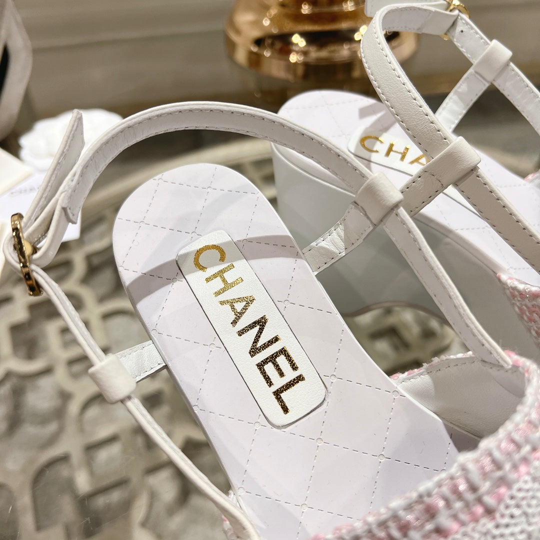 WEDGE SANDALS IN LIGHT PINK FABRIC WITH WHITE LOGO - 34
