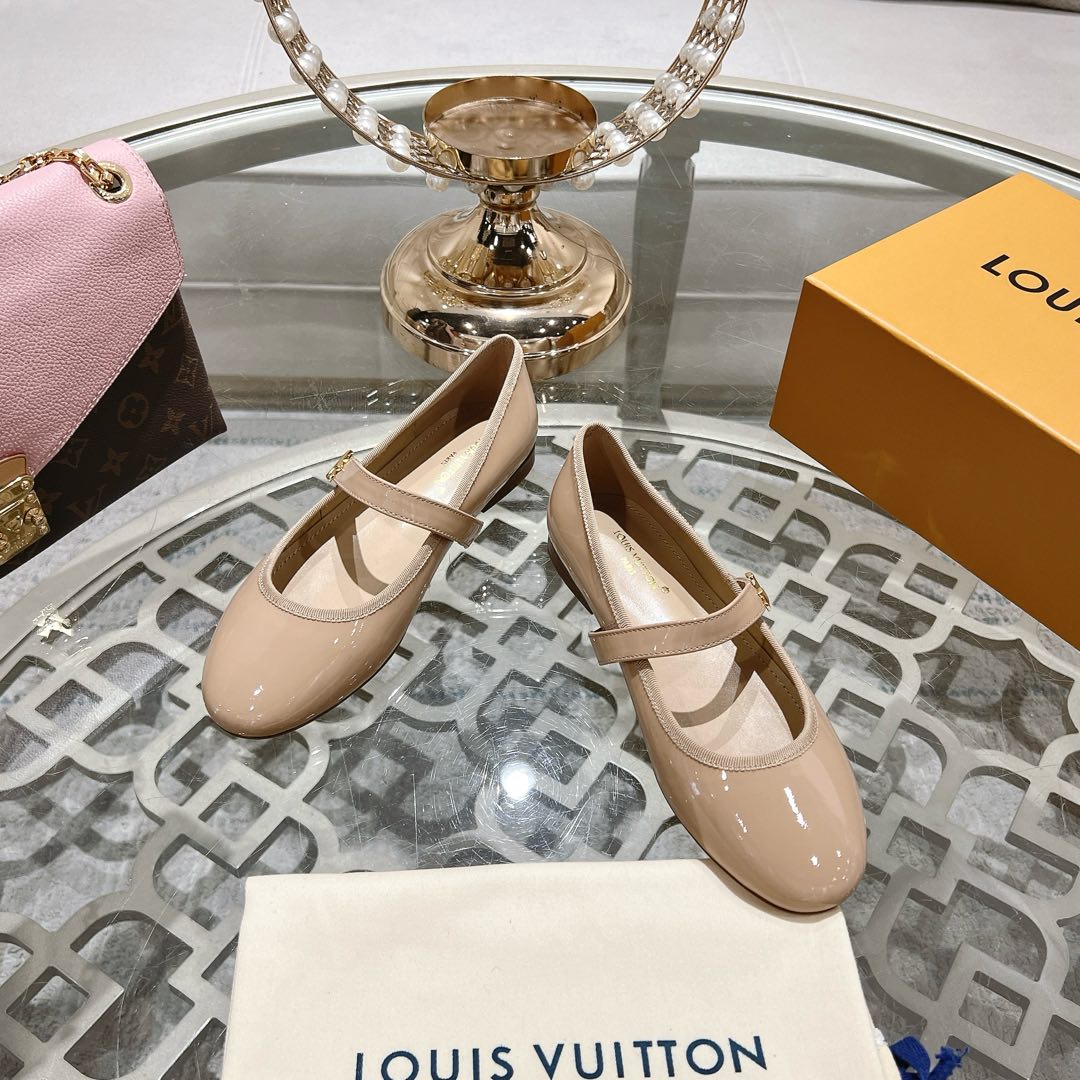 MARY JANE SHOES IN LINEN TAN PATENT CALFSKIN - 35