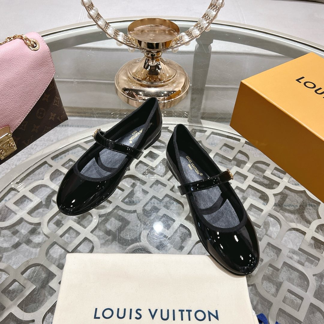 MARY JANE SHOES IN BLACK PATENT CALFSKIN - 35