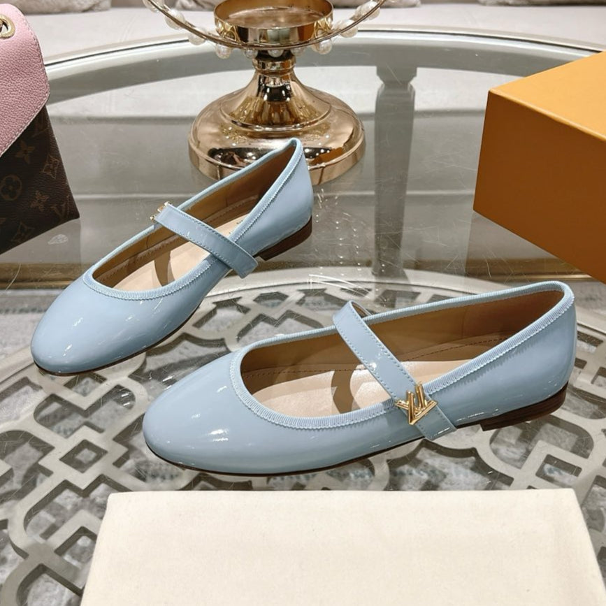 MARY JANE SHOES IN BLUE PASTEL PATENT CALFSKIN - 35