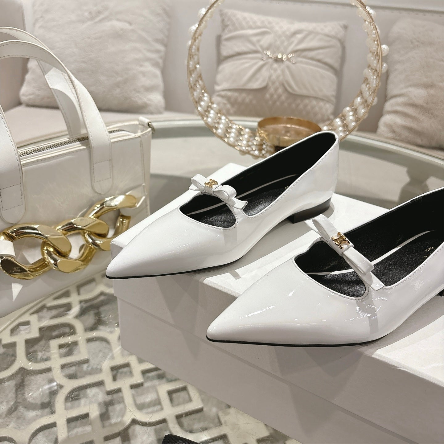 SUZY POINTY TOE BALLERINA IN WHITE PATENT CALFSKIN - 34