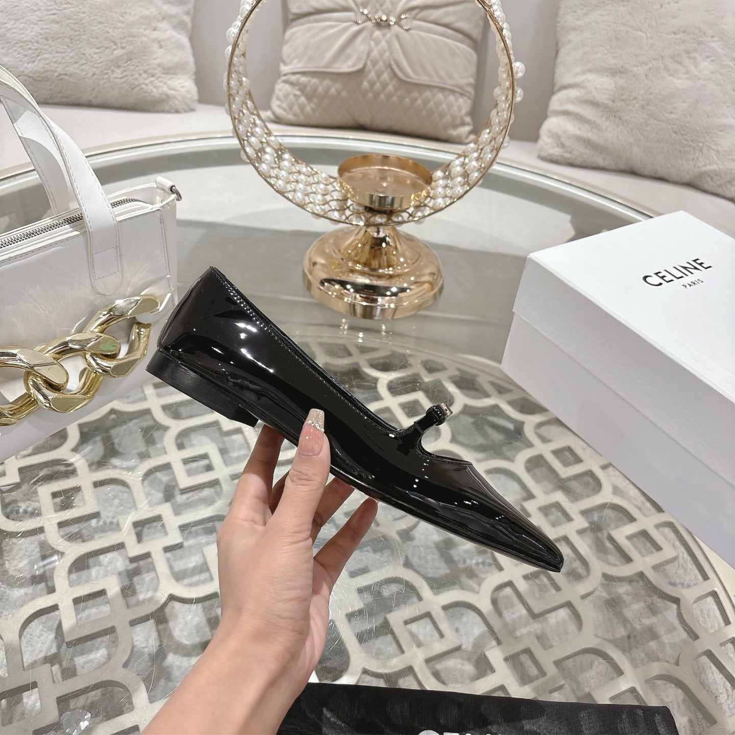 SUZY POINTY TOE BALLERINA IN BLACK PATENT CALFSKIN - 34
