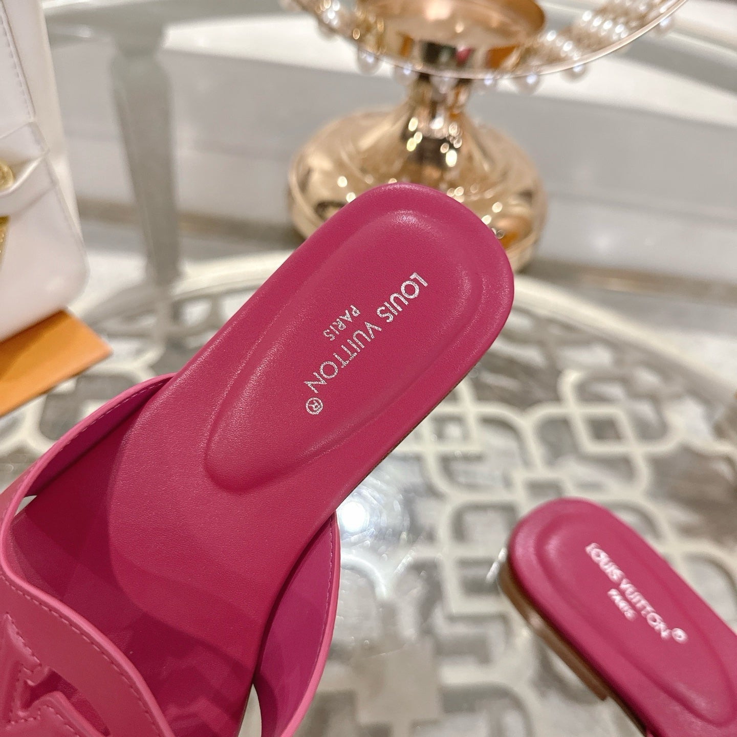 ISOLA FLAT SLIDE IN DARK PINK CALFSKIN - 35
