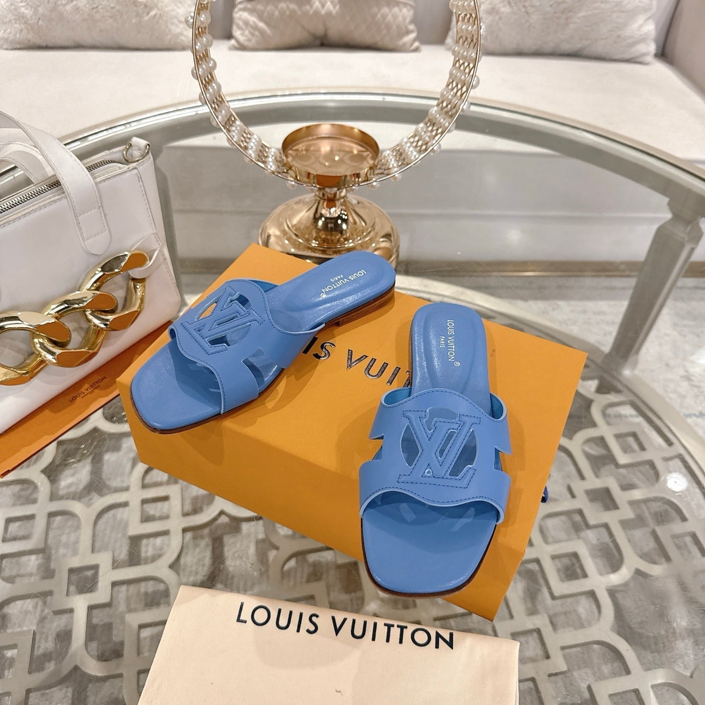 ISOLA FLAT SLIDE IN CORNFLOWER BLUE CALFSKIN - 35