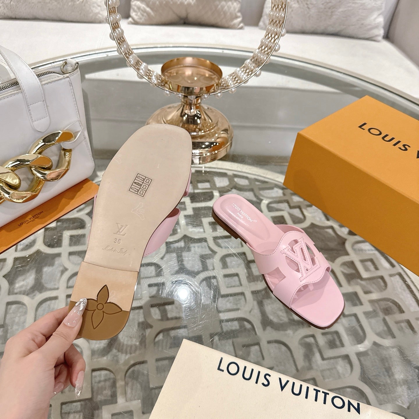 ISOLA FLAT SLIDE IN PASTEL PINK CALFSKIN - 35