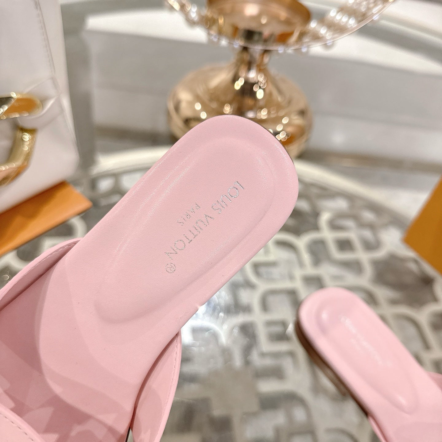 ISOLA FLAT SLIDE IN PASTEL PINK CALFSKIN - 35