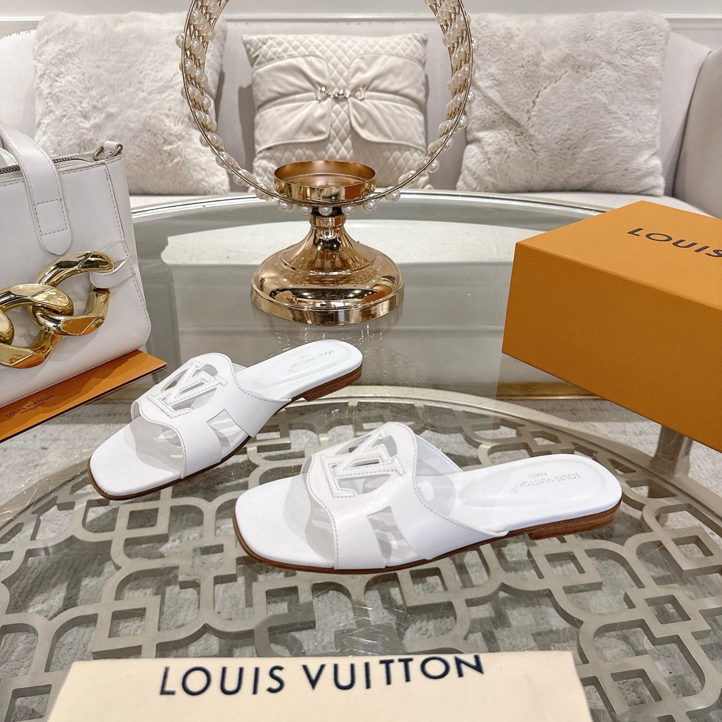 ISOLA FLAT SLIDE IN WHITE CALFSKIN - 35