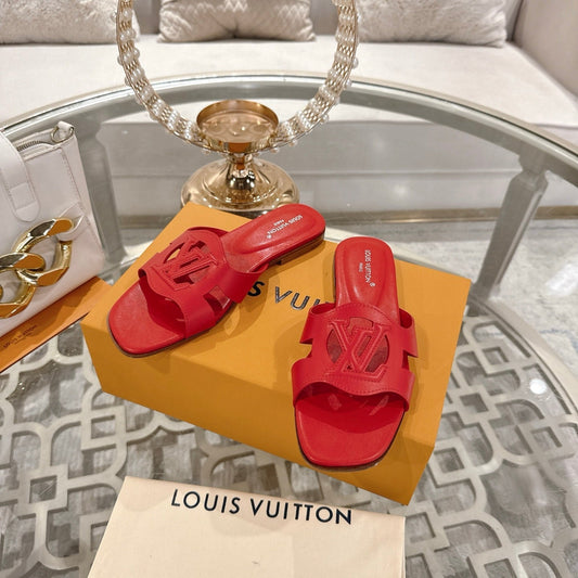 ISOLA FLAT SLIDE IN CHERRY RED CALFSKIN - 35