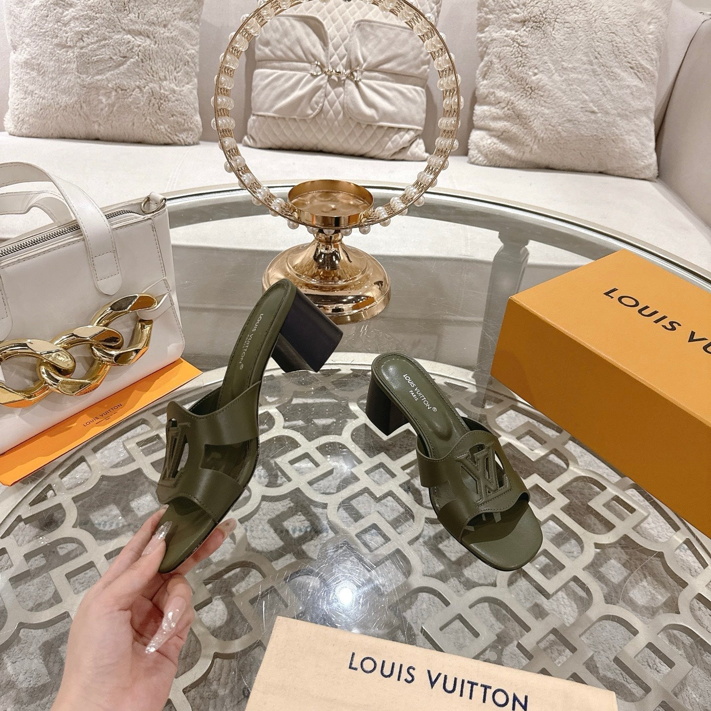 ISOLA HIGH 55 MM MULE IN ARMY GREEN CALFSKIN - 35