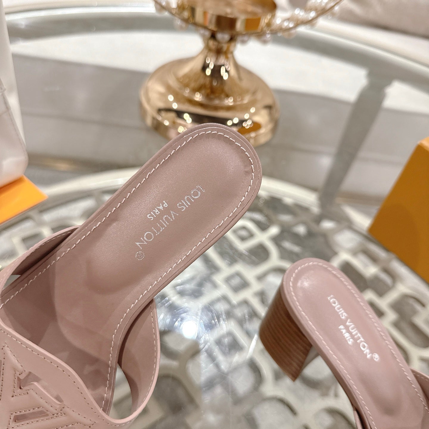 ISOLA HIGH 55 MM MULE IN DUSTY PINK CALFSKIN - 35