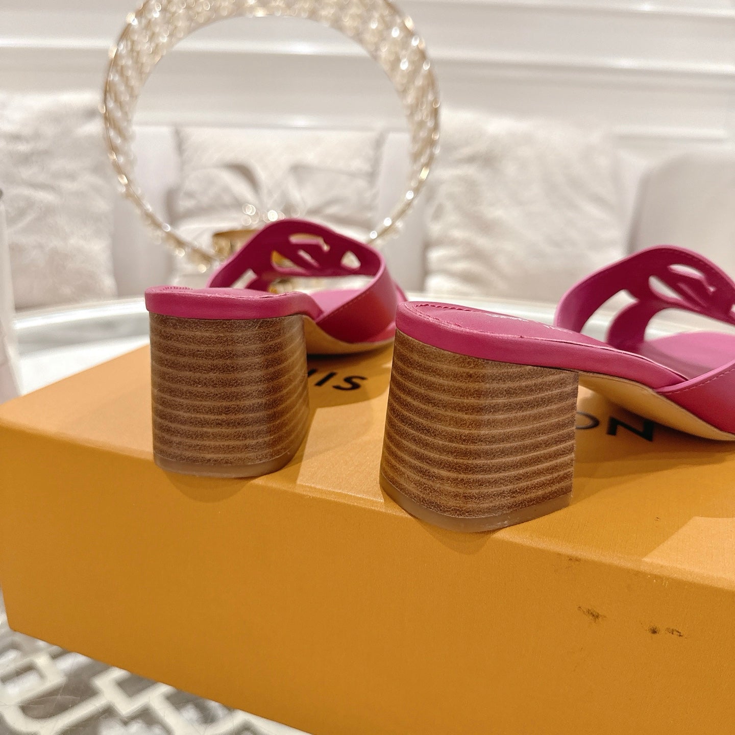 ISOLA HIGH 55 MM MULE IN DARK PINK CALFSKIN - 35
