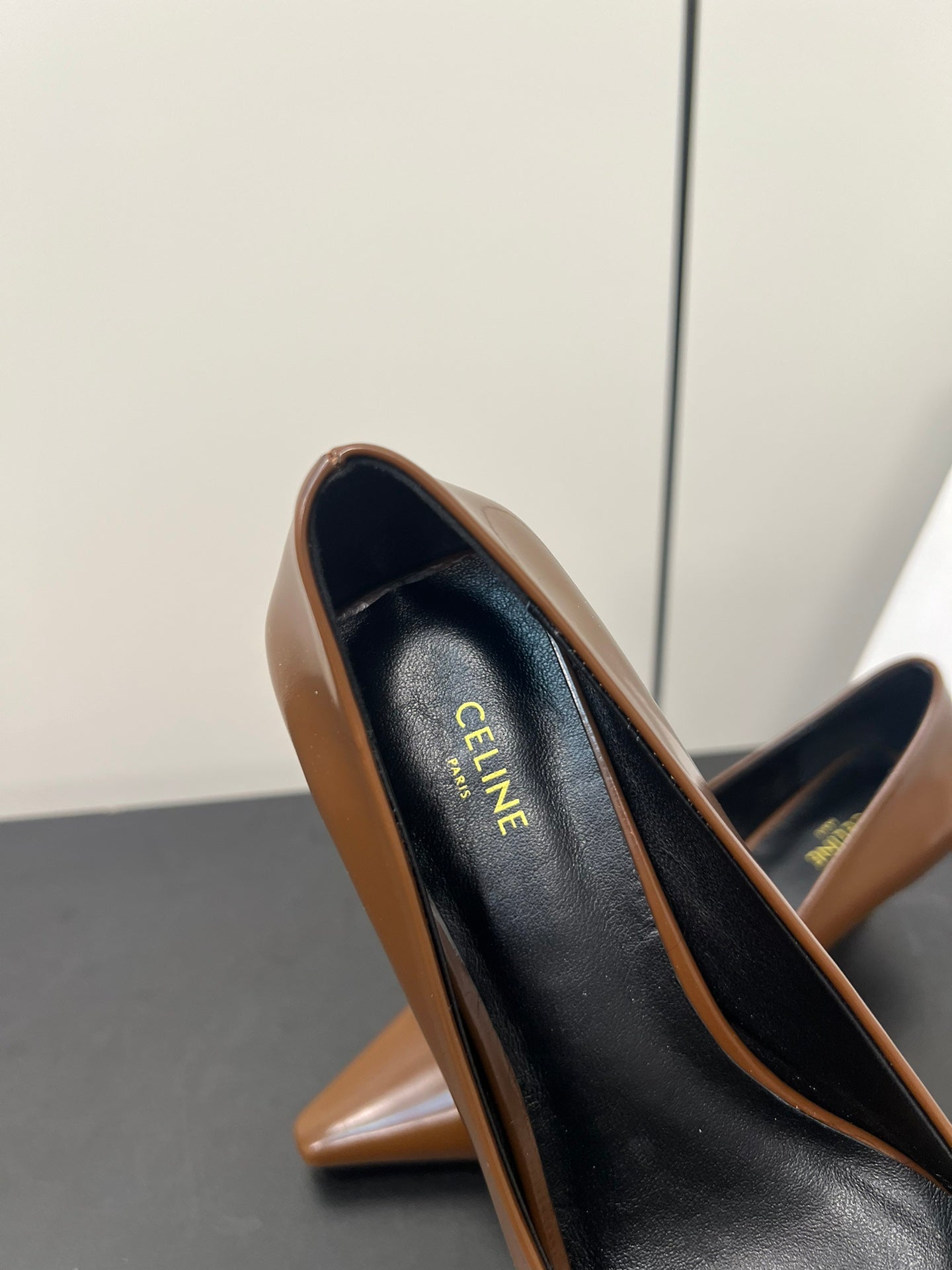 TRIOMPHE POINTED-TOE HIGH PUMPS IN BROWN SHINY CALFSKIN - 35
