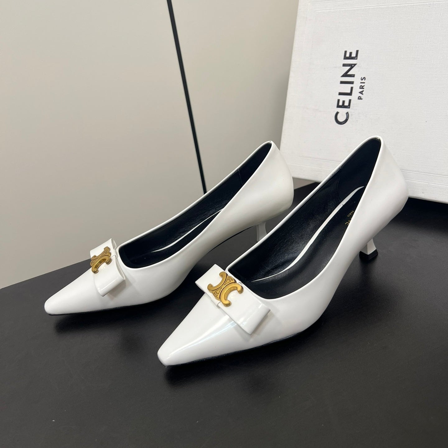 TRIOMPHE POINTED-TOE HIGH PUMPS IN WHITE SHINY CALFSKIN - 35