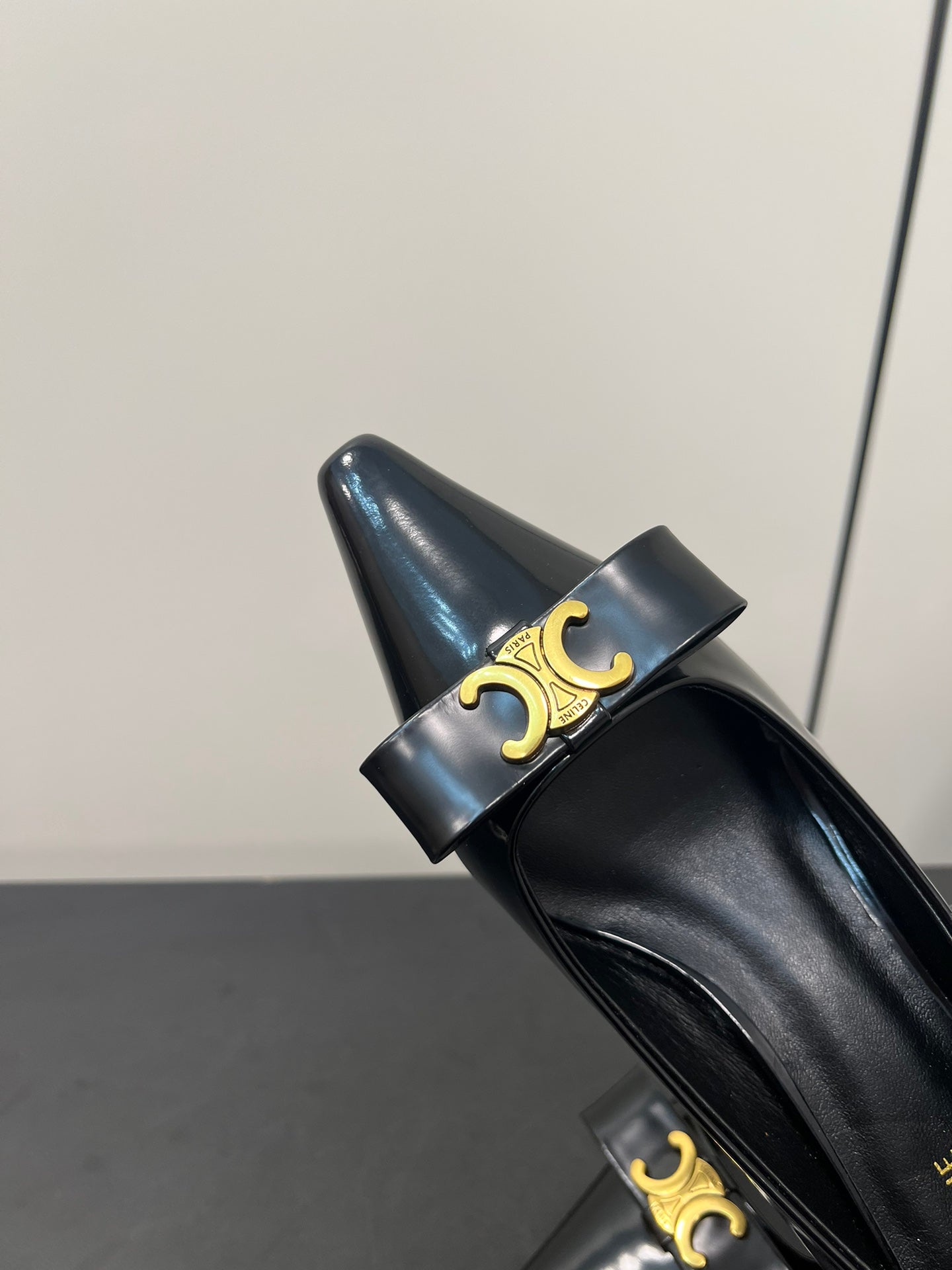 TRIOMPHE POINTED-TOE HIGH PUMPS IN BLACK SHINY CALFSKIN - 35