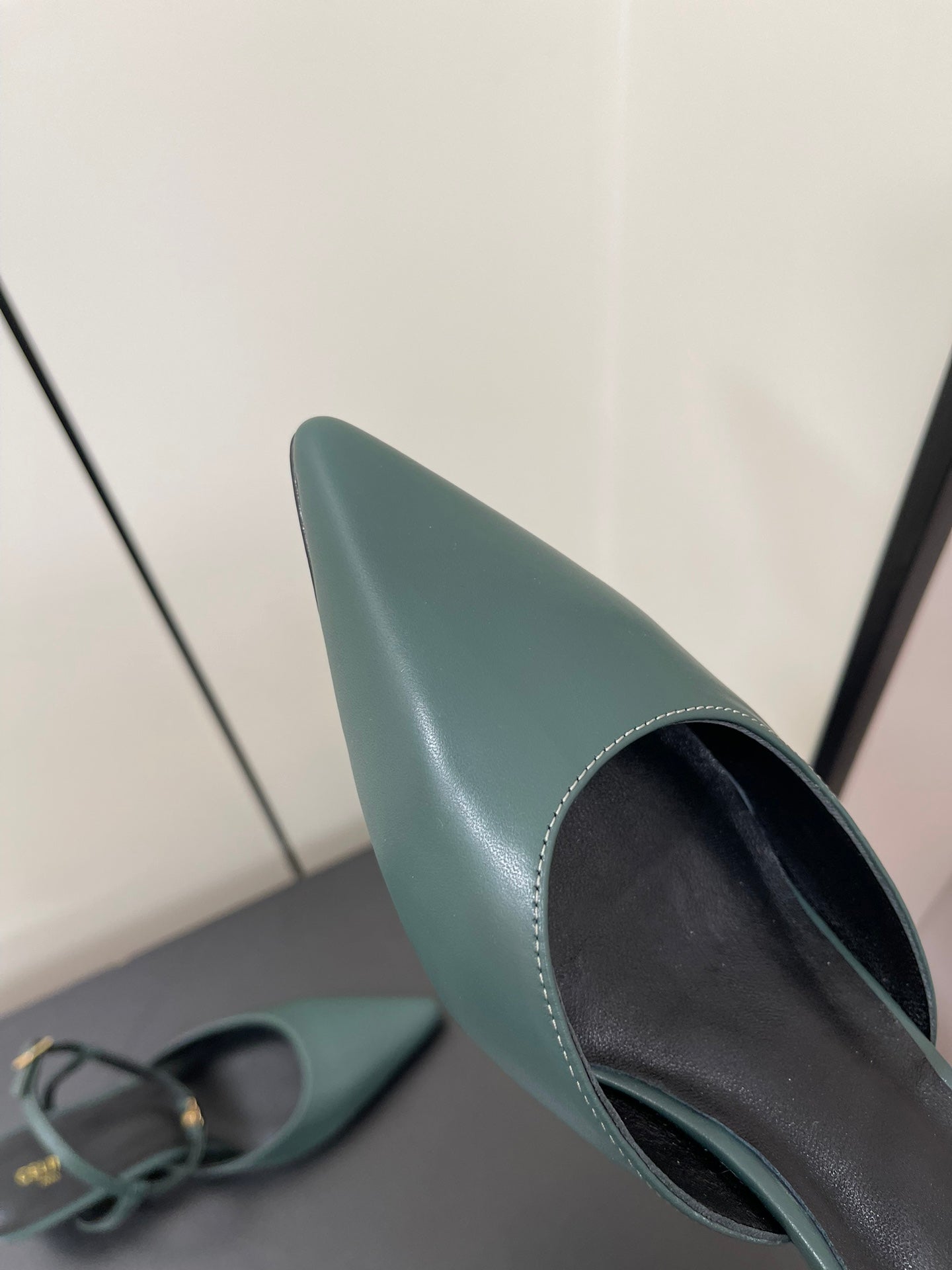 MORRAINE SLINGBACK PUMPS IN TEAL GREEN CALFSKIN - 35