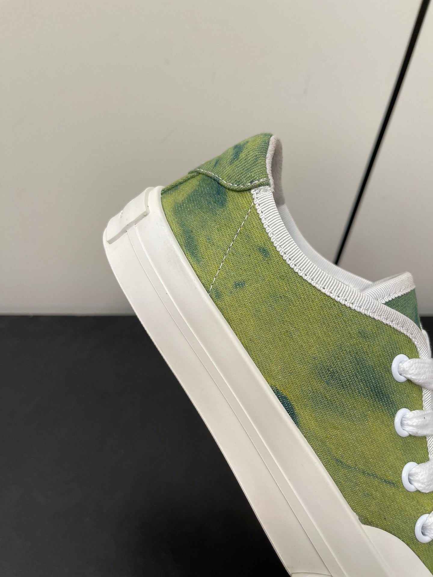 LP CLASSIC BISCUIT SNEAKER PEAR CALFSKIN - 35