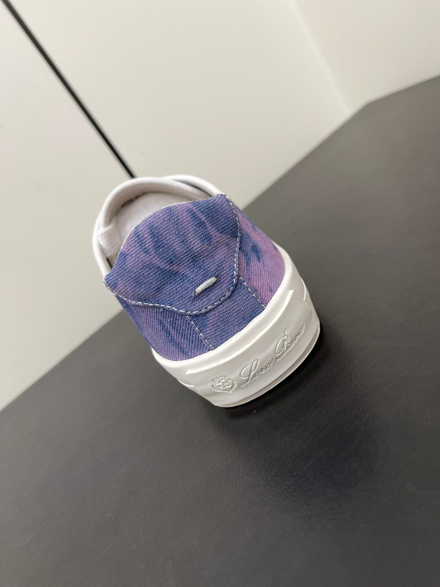 LP CLASSIC BISCUIT SNEAKER LAPIS CALFSKIN - 35