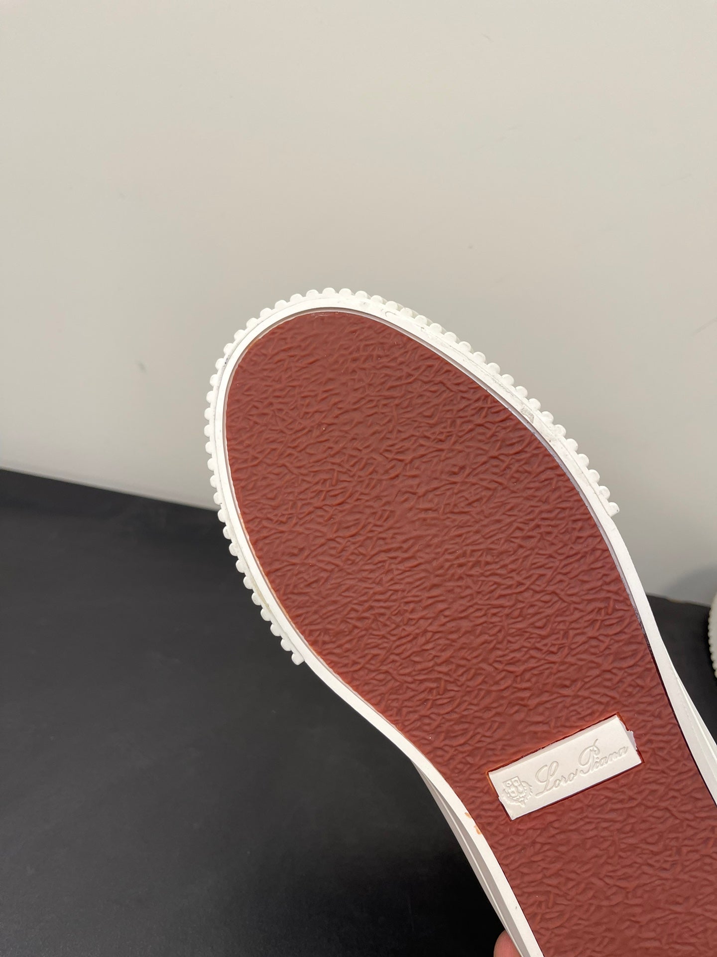 LP CLASSIC BISCUIT SNEAKER SAPPHIRE CALFSKIN - 35