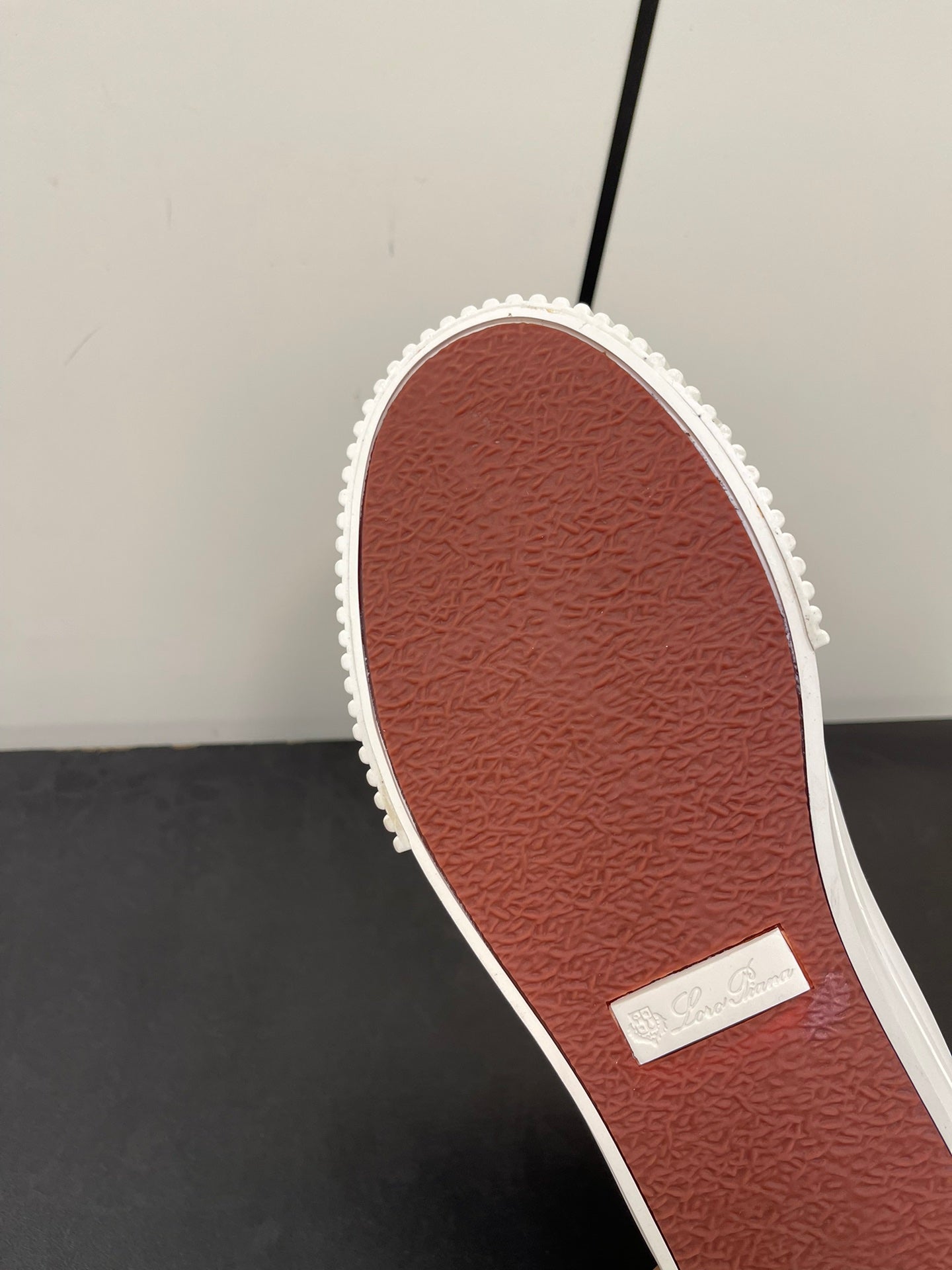 LP CLASSIC BISCUIT SNEAKER SKY CALFSKIN - 35